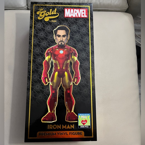 NWB - Funko x Marvel x VeVe Funko Gold 18” Iron Man Collectible - Gold 1/450 - Picture 1 of 11